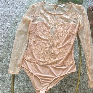 Elegant Lace Bodysuit - Pink